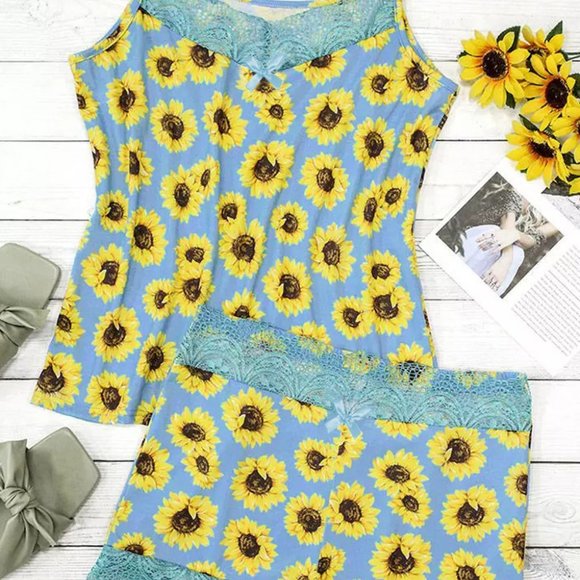 Blue Lace Trim Sunflower Tank & Shorts Pajamas set - Picture 3 of 5